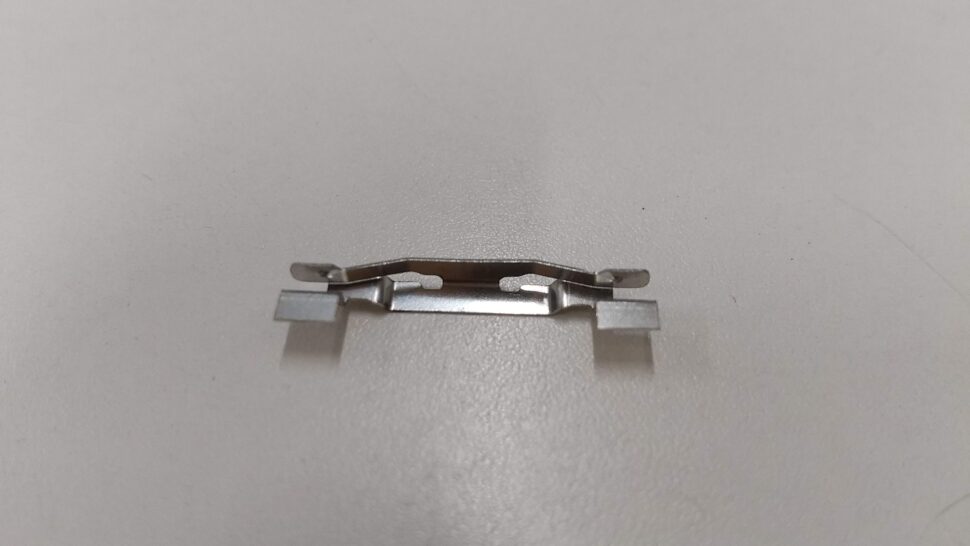 OA機器用SUS製スプリング